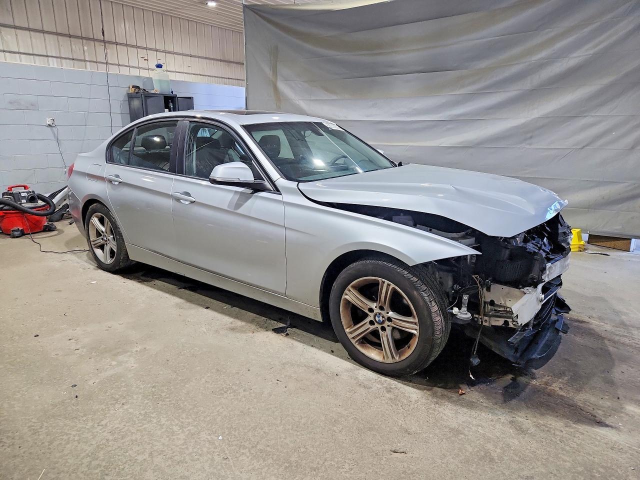 2013 BMW Seria 3 328i - zdjęcie 4