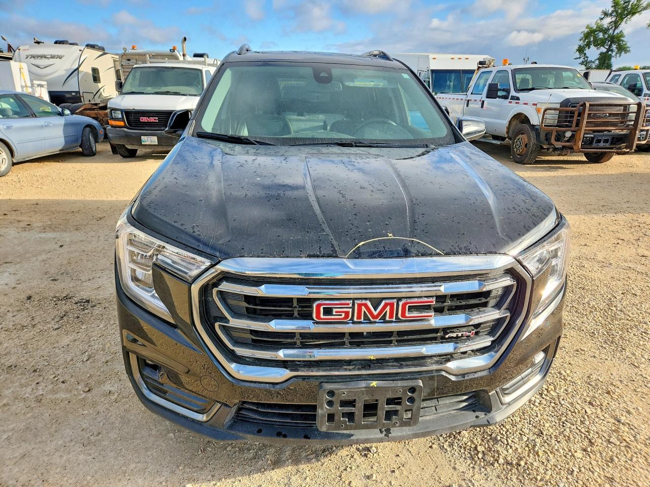 2024 GMC Terrain At4 - zdjęcie 5