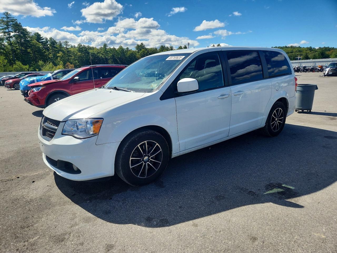 2019 Dodge Grand Caravan Gt - zdjęcie główne