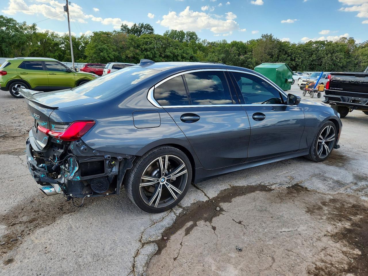 2019 BMW 330I - zdjęcie 3