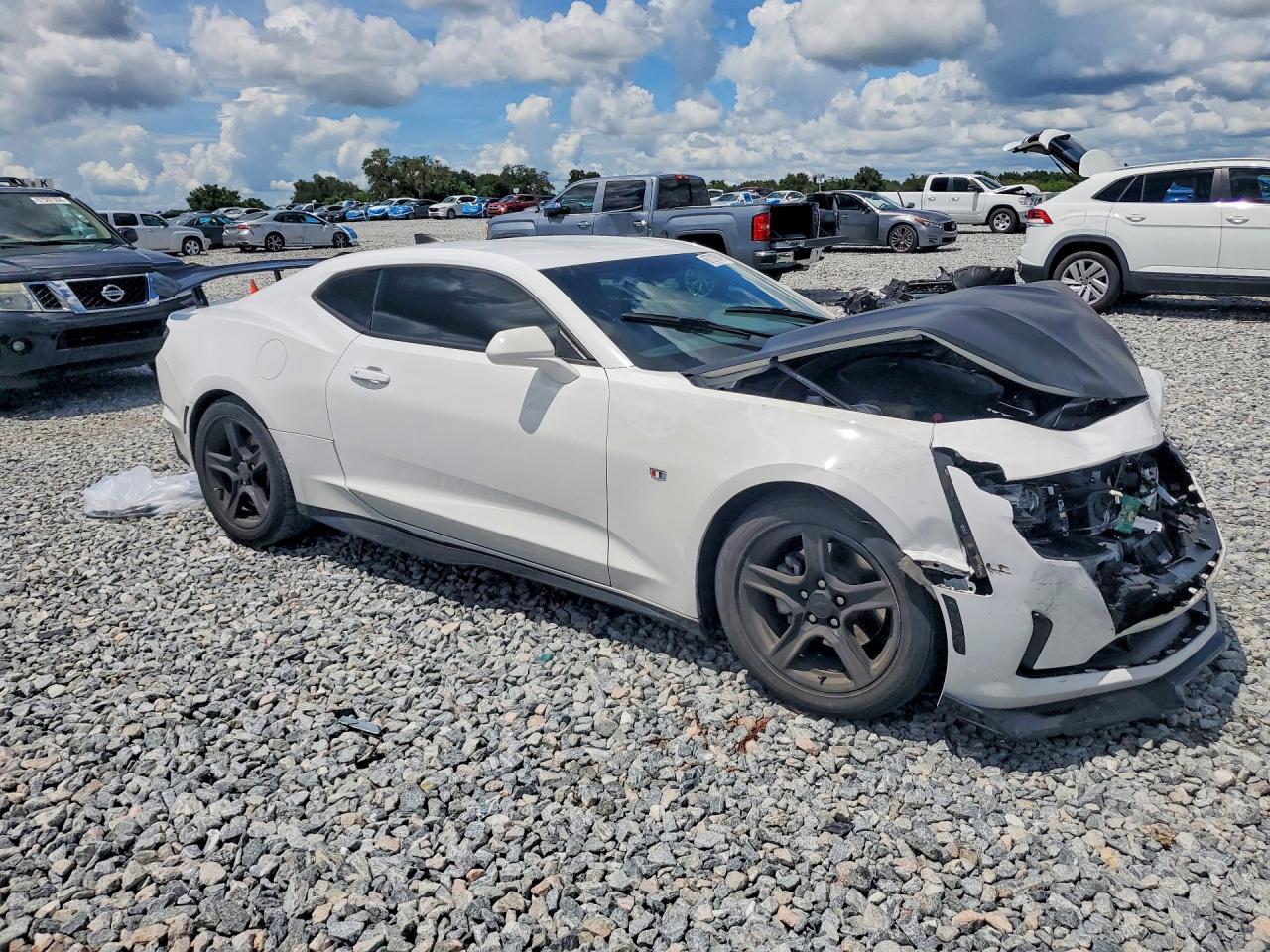 2021 Chevrolet Camaro Ls - zdjęcie 4