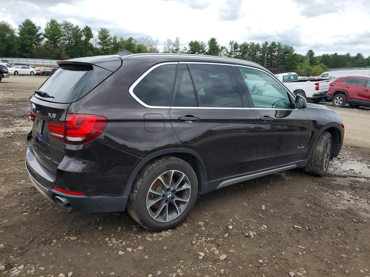 2017 BMW X5 xDrive35I - zdjęcie 3