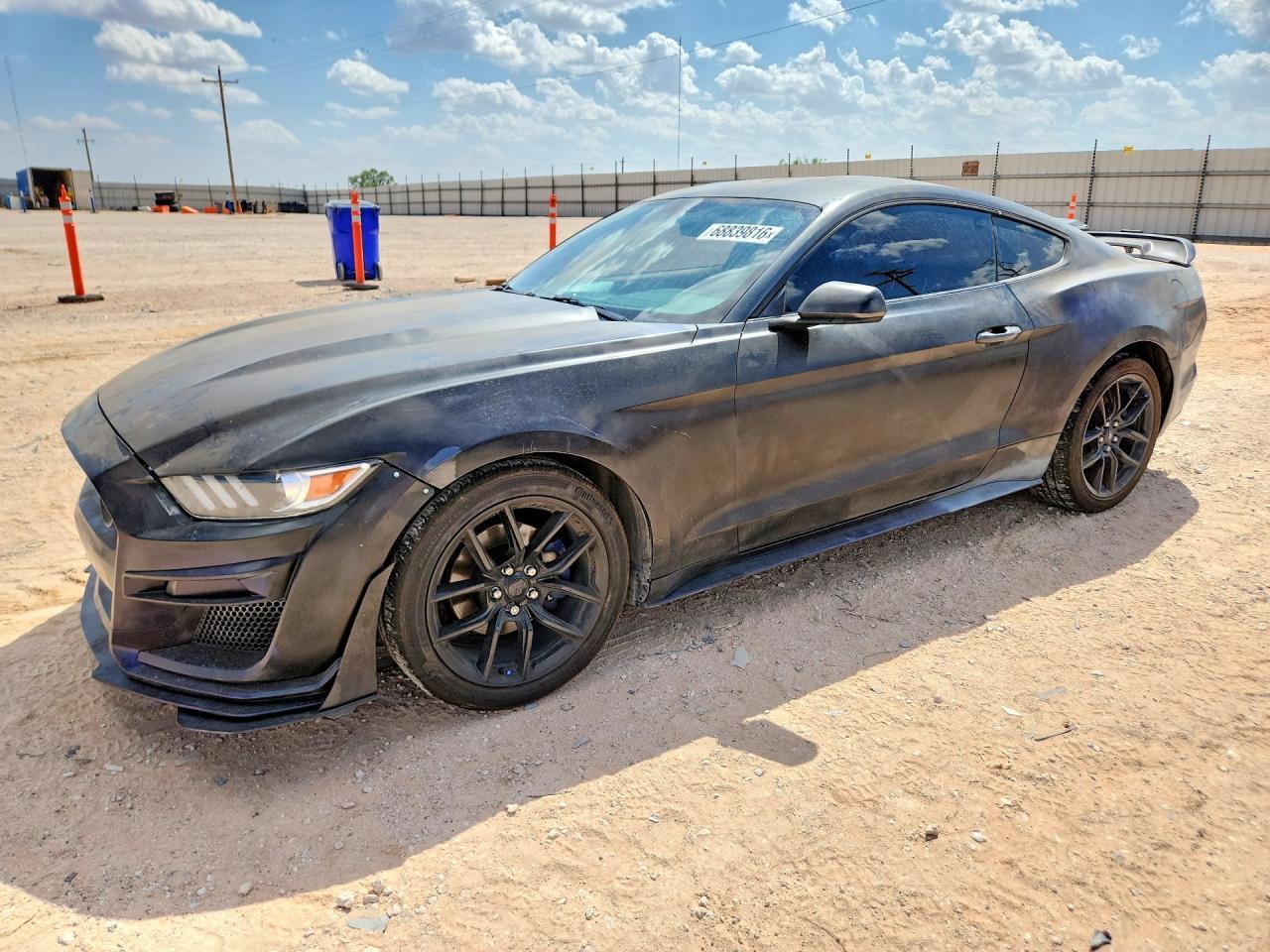 2016 Ford Mustang - zdjęcie główne