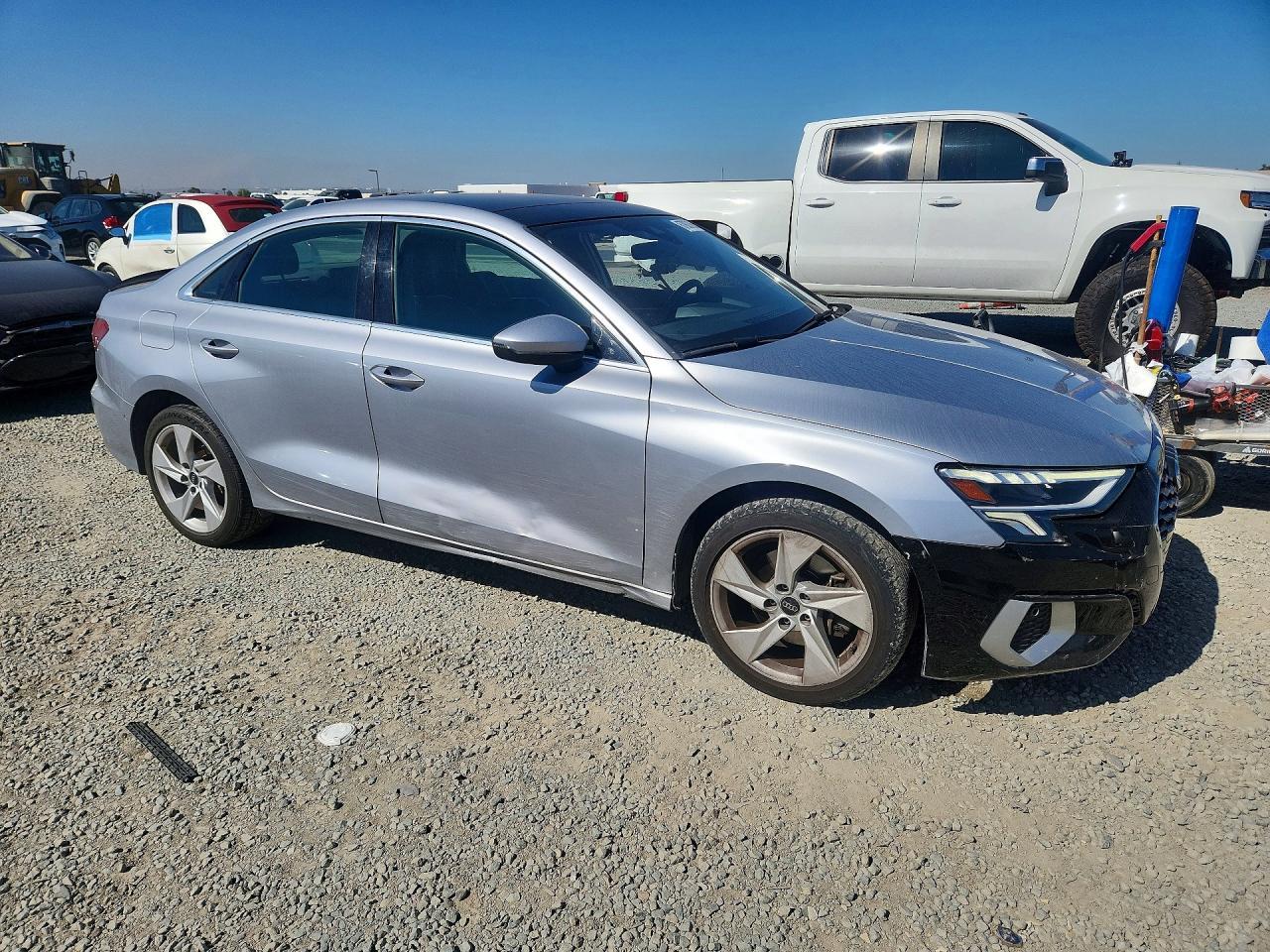2023 Audi A3 Premium - zdjęcie 4