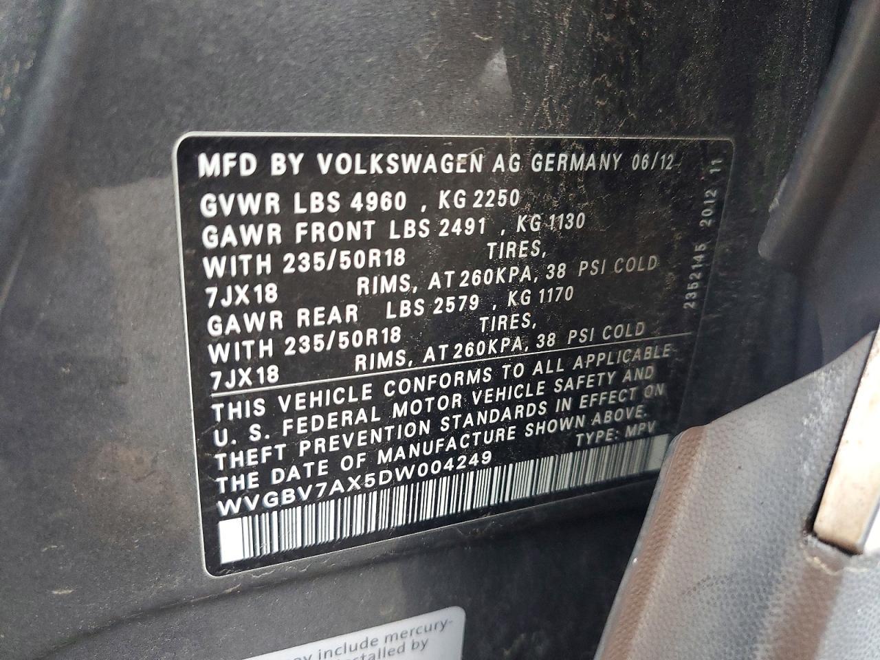 2013 Volkswagen Tiguan S - zdjęcie 12