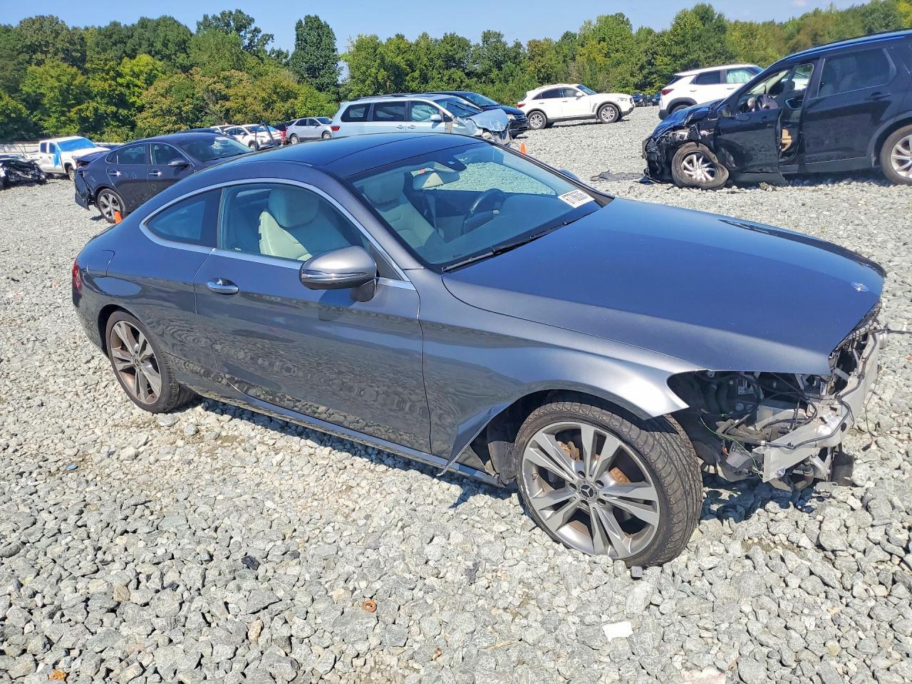 2017 Mercedes-Benz C 300 4Matic - zdjęcie 4