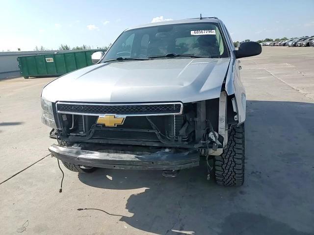 2013 Chevrolet Tahoe C1500 Lt - zdjęcie 14