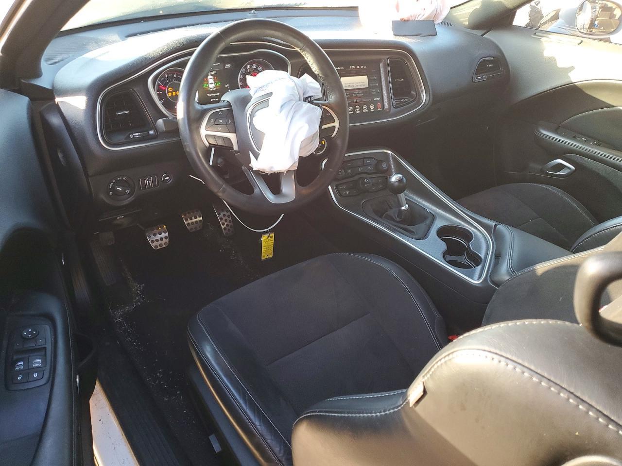 2016 Dodge Challenger R/T Scat Pack - zdjęcie 8