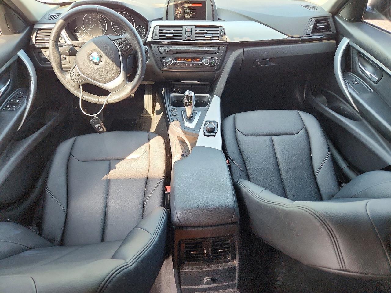 2015 BMW 328 D xDrive - zdjęcie 8
