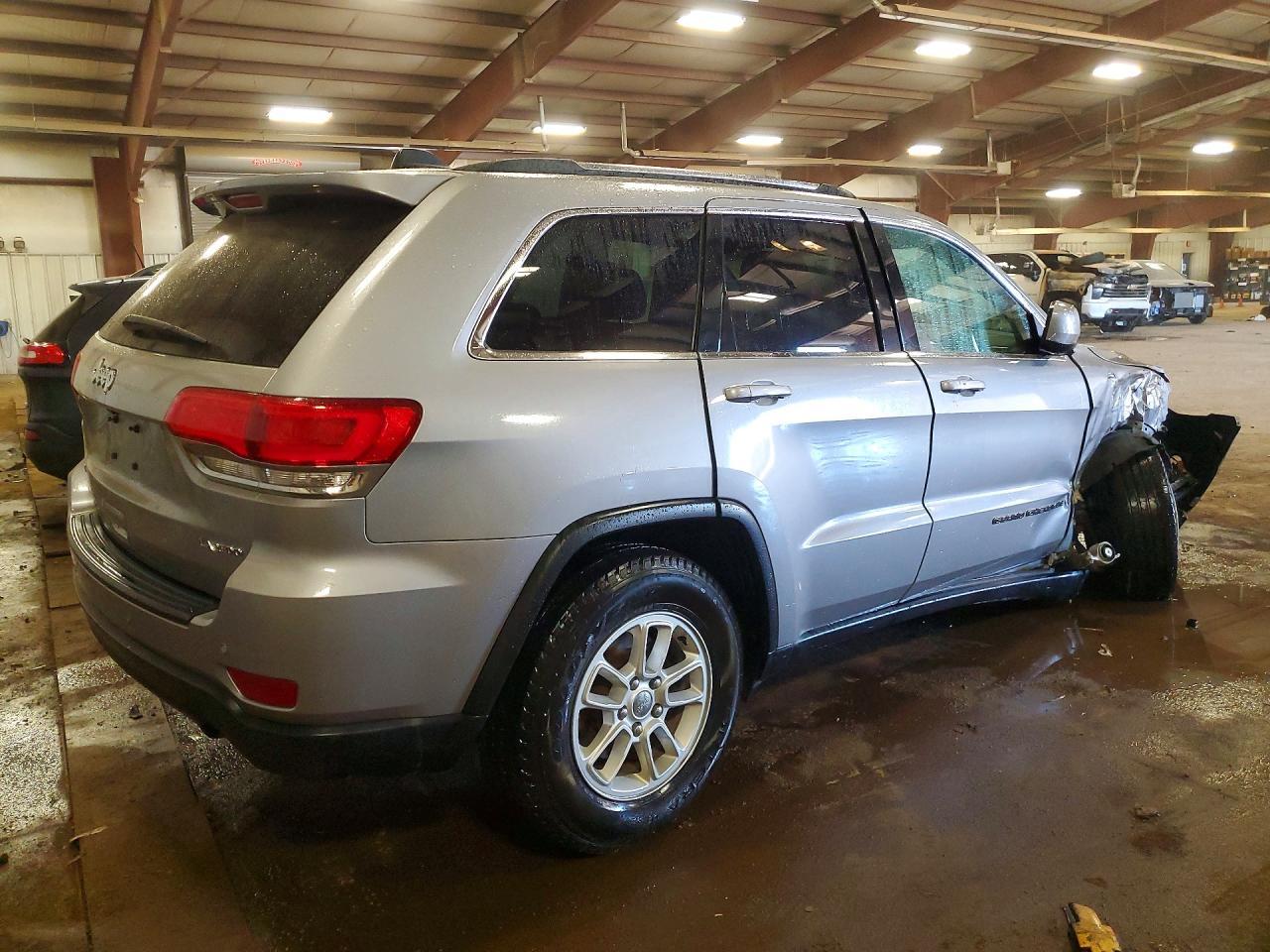2019 Jeep Grand Cherokee Laredo - zdjęcie 3