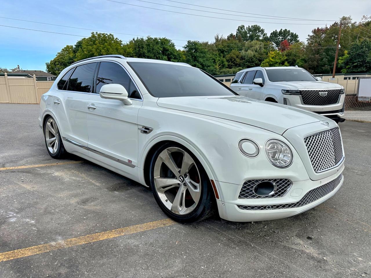 2017 Bentley Bentayga - zdjęcie 4