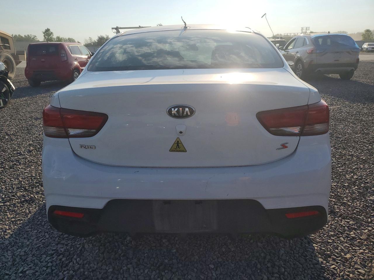 2019 Kia Rio S - zdjęcie 6