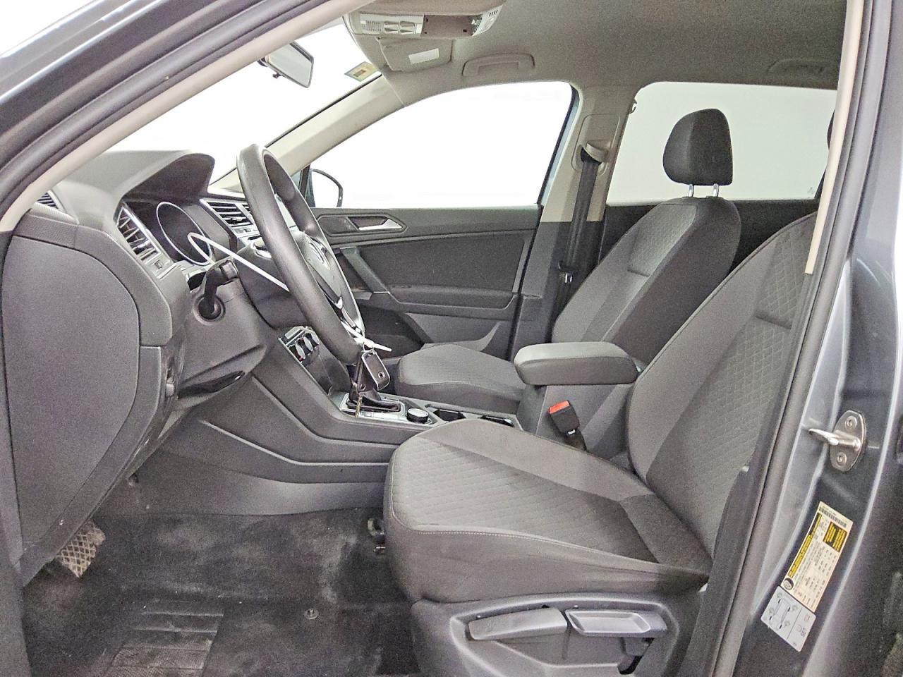 2020 Volkswagen Tiguan S - zdjęcie 7