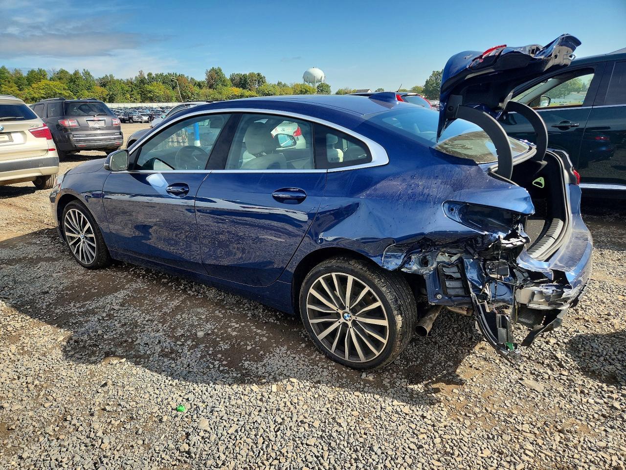 2024 BMW Seria 2 228i - zdjęcie 2