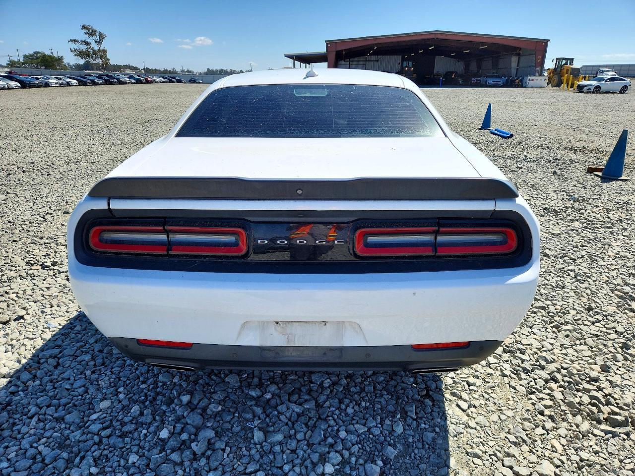 2018 Dodge Challenger Sxt - zdjęcie 6