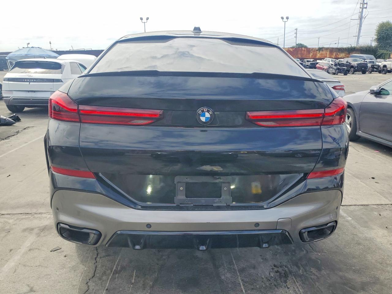 2024 BMW X6 xDrive40I - zdjęcie 6