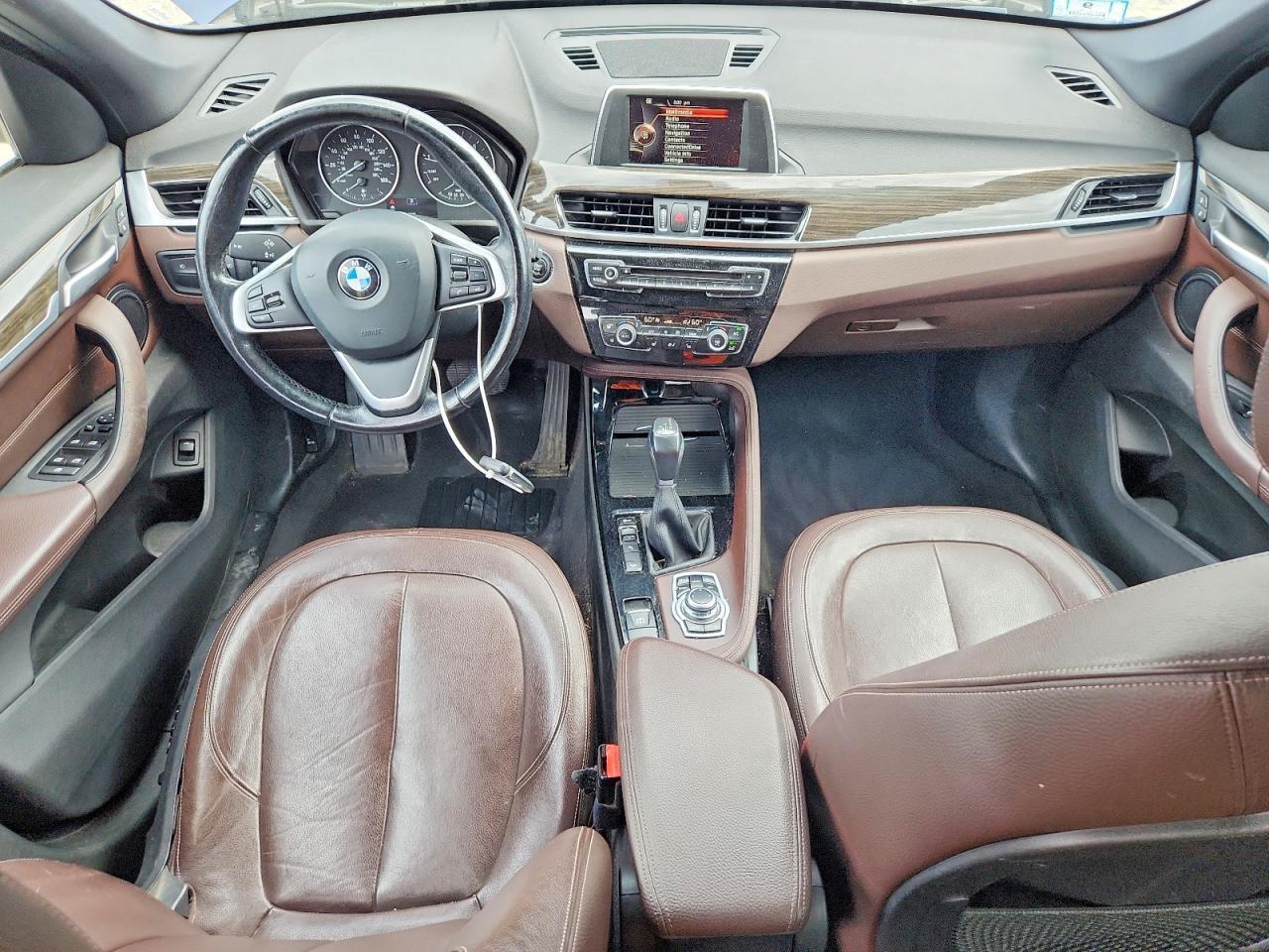 2016 BMW X1 xDrive28I - zdjęcie 8