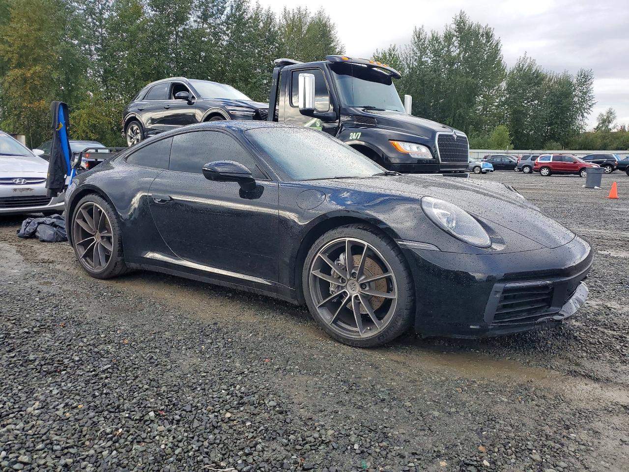 2021 Porsche 911 Carrera - zdjęcie 4