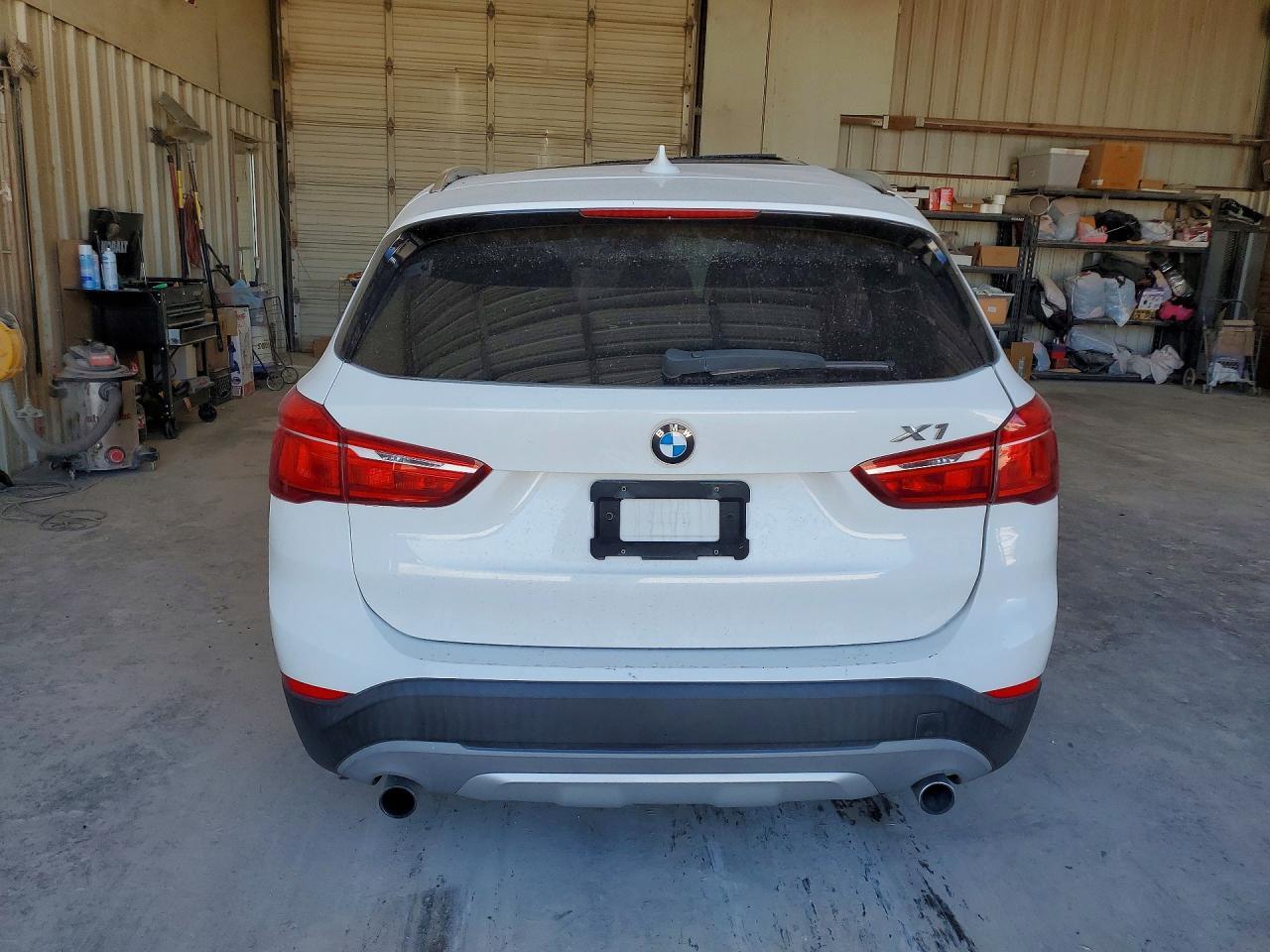 2016 BMW X1 xDrive28I - zdjęcie 6