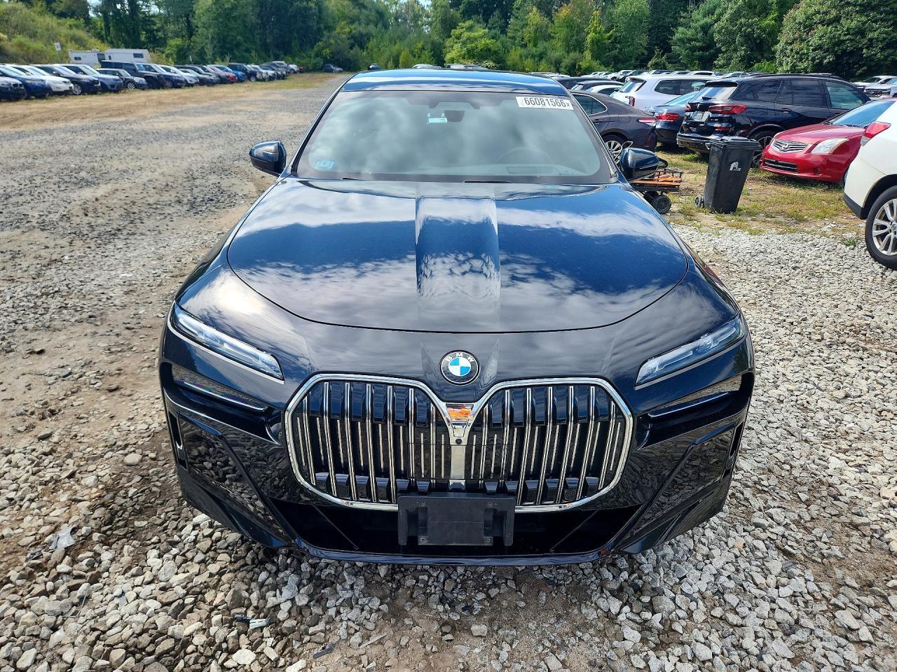 2024 BMW 760 Xi - zdjęcie 5