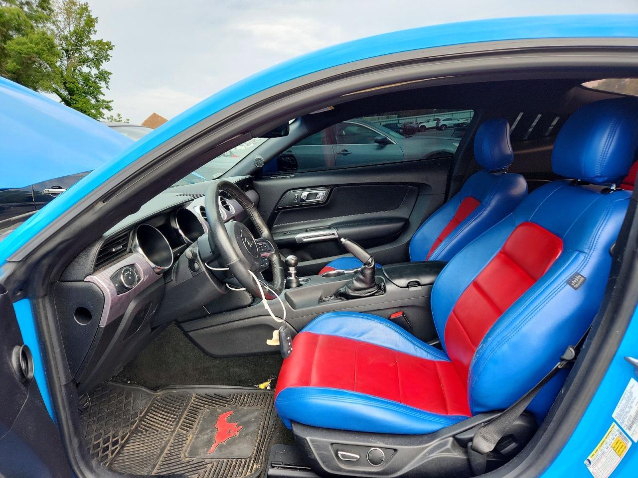 2017 Ford Mustang - zdjęcie 7