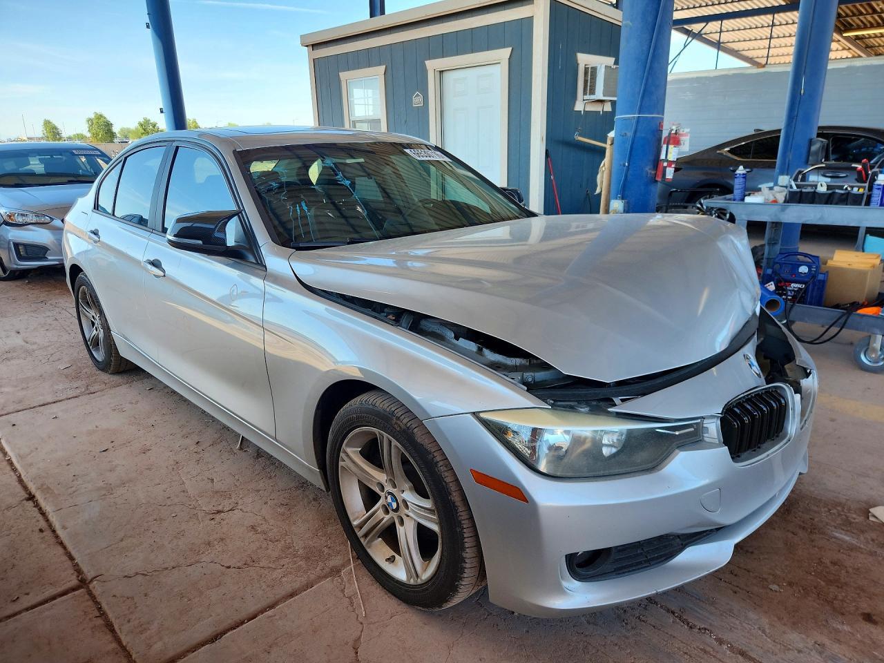 2015 BMW 320 I - zdjęcie 4