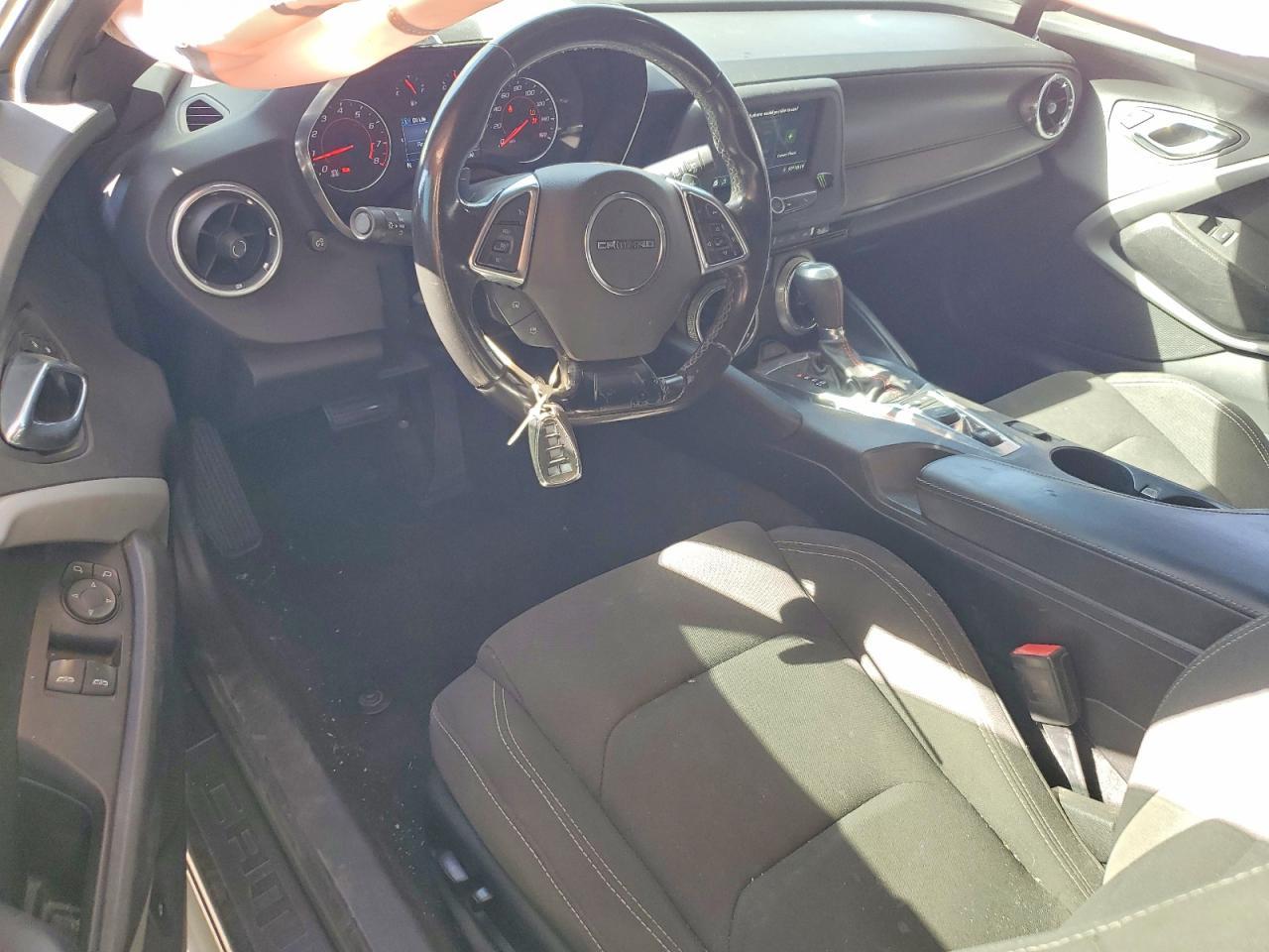 2019 Chevrolet Camaro Ls - zdjęcie 8