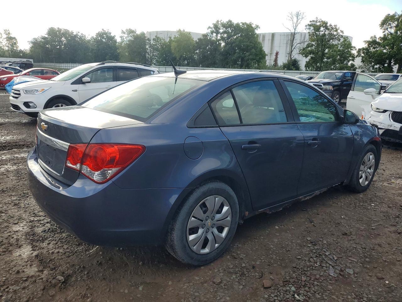 2013 Chevrolet Cruze Ls - zdjęcie 3