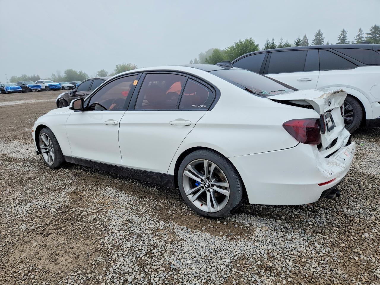 2014 BMW 328 Xi - zdjęcie 2