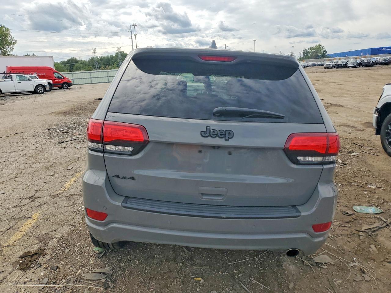 2019 Jeep Grand Cherokee Laredo - zdjęcie 6