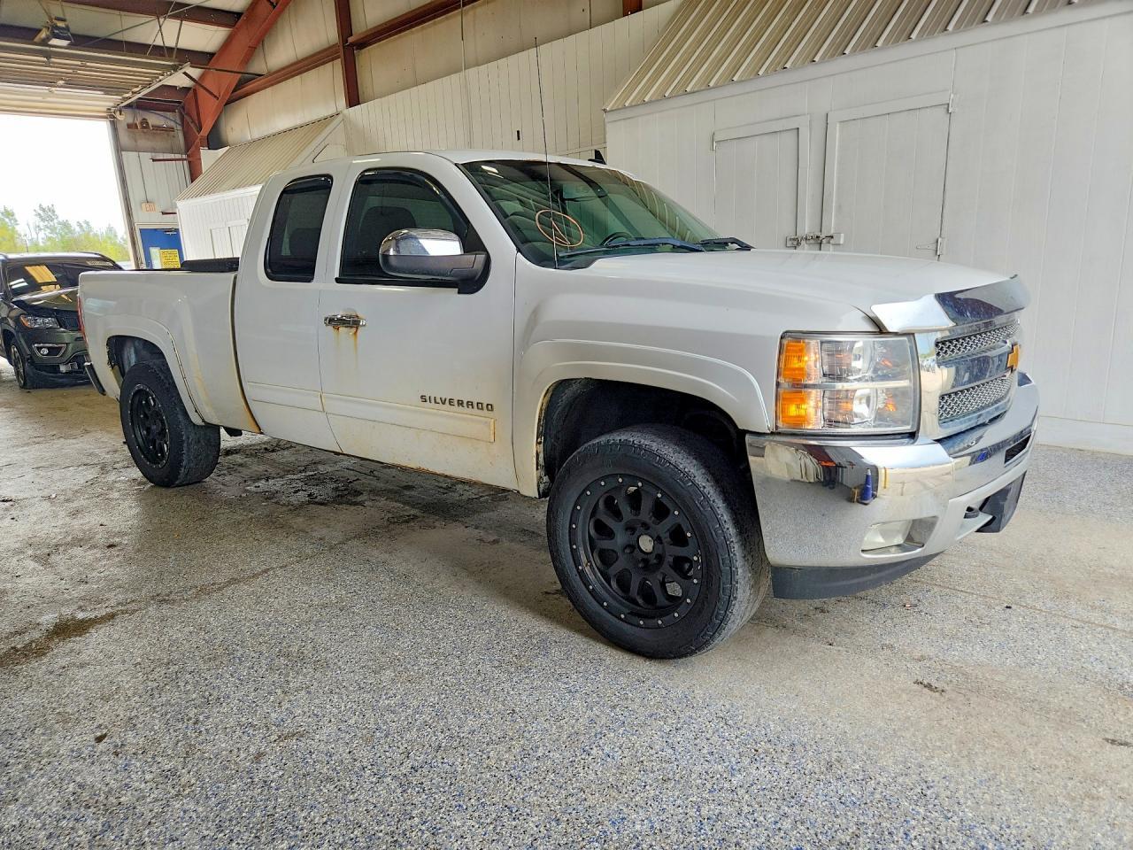 2013 Chevrolet Silverado K1500 Lt - zdjęcie 4