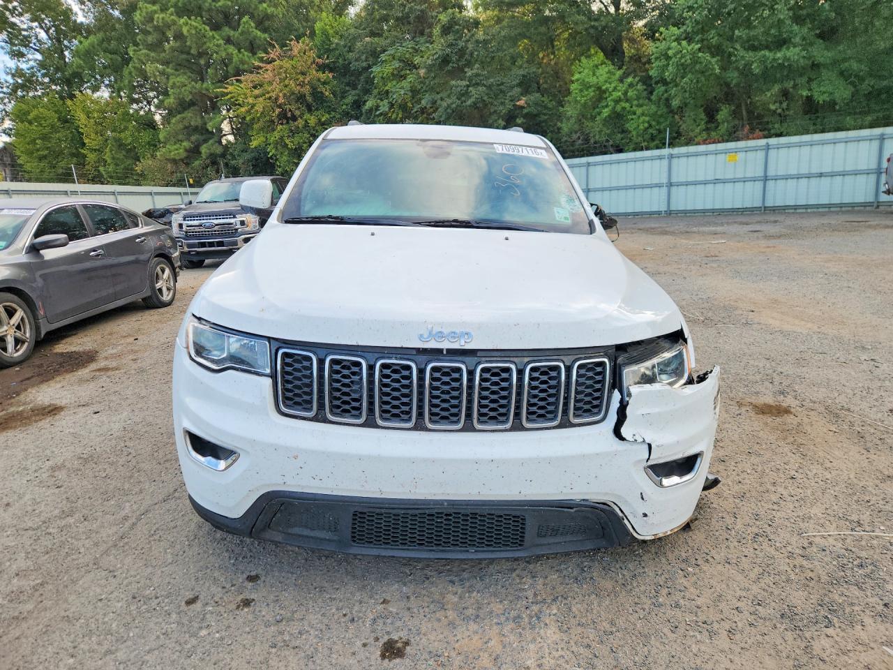 2021 Jeep Grand Cherokee Laredo - zdjęcie 5