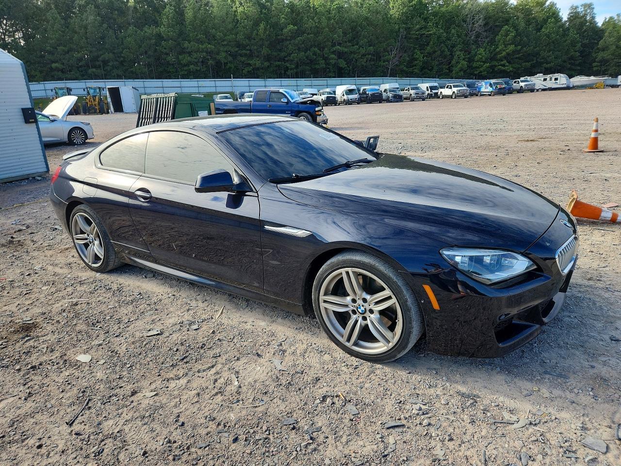 2015 BMW Seria 6 Coupe 650i - zdjęcie 4