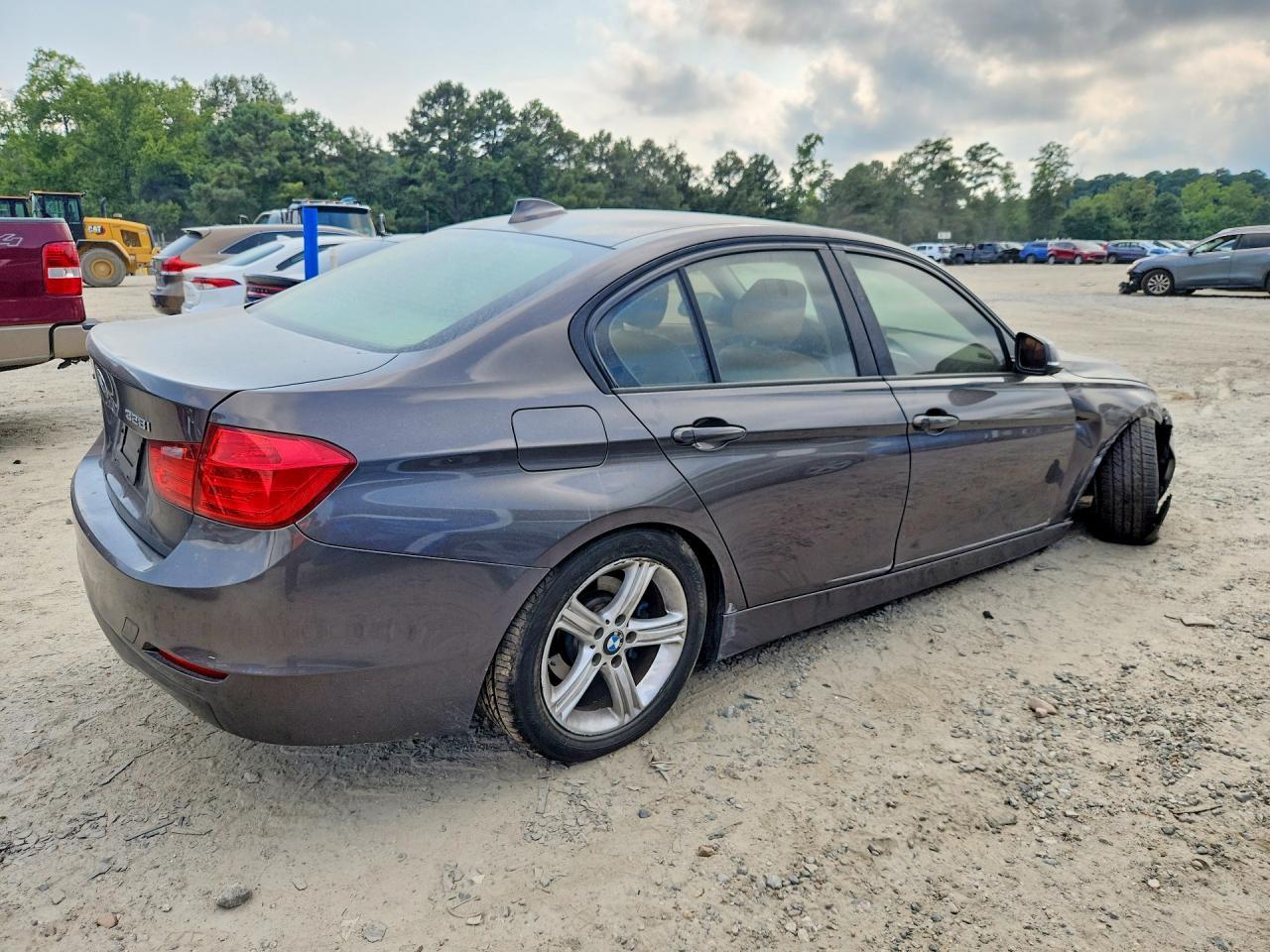 2014 BMW Seria 3 328i - zdjęcie 3
