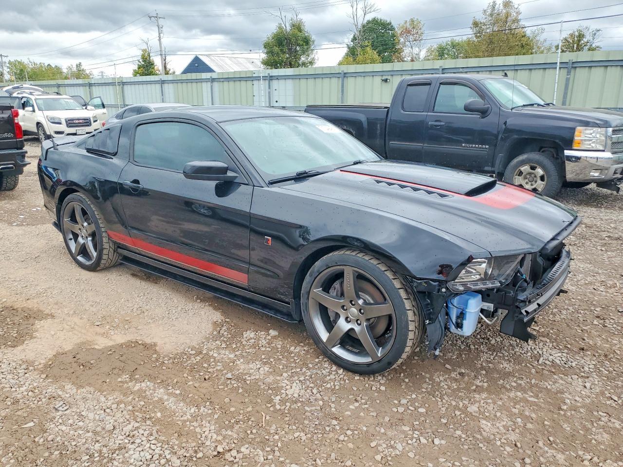 2013 Ford Mustang Gt - zdjęcie 4