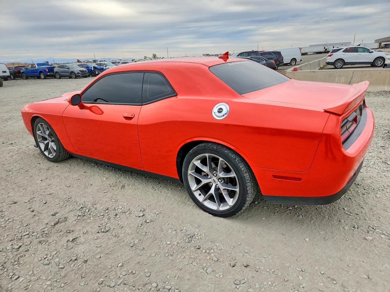 2021 Dodge Challenger Gt - zdjęcie 2