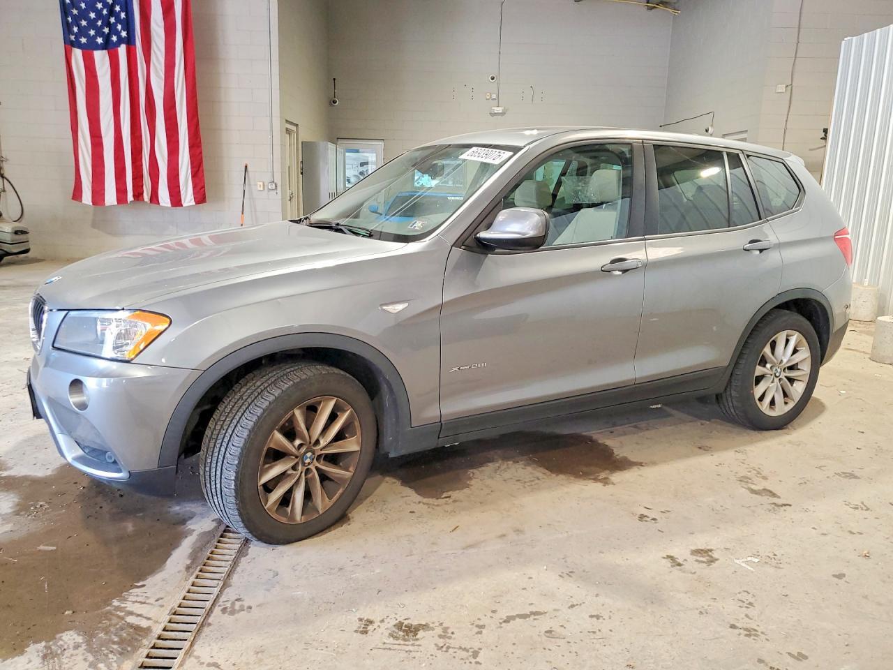 2013 BMW X3 xDrive28I - zdjęcie główne