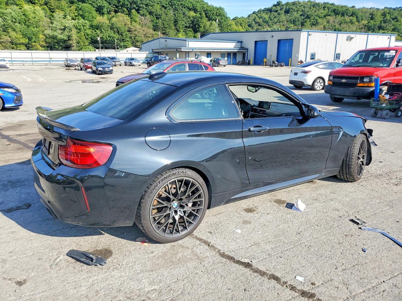 2021 BMW M2 Competition - zdjęcie 3