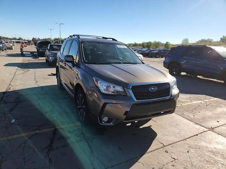 2017 Subaru Forester 2.0Xt Touring - zdjęcie 15