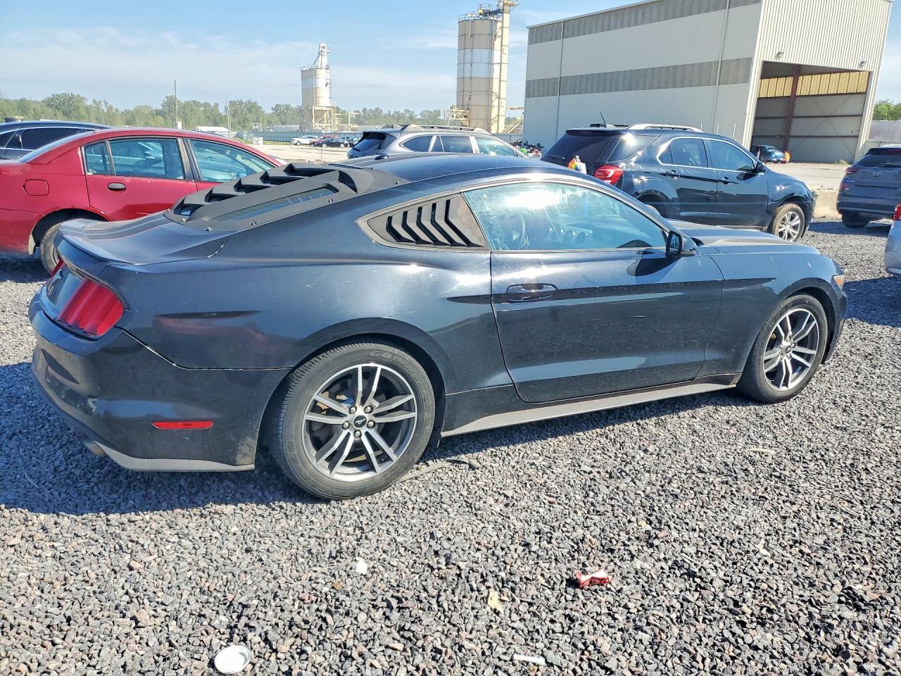2016 Ford Mustang - zdjęcie 3