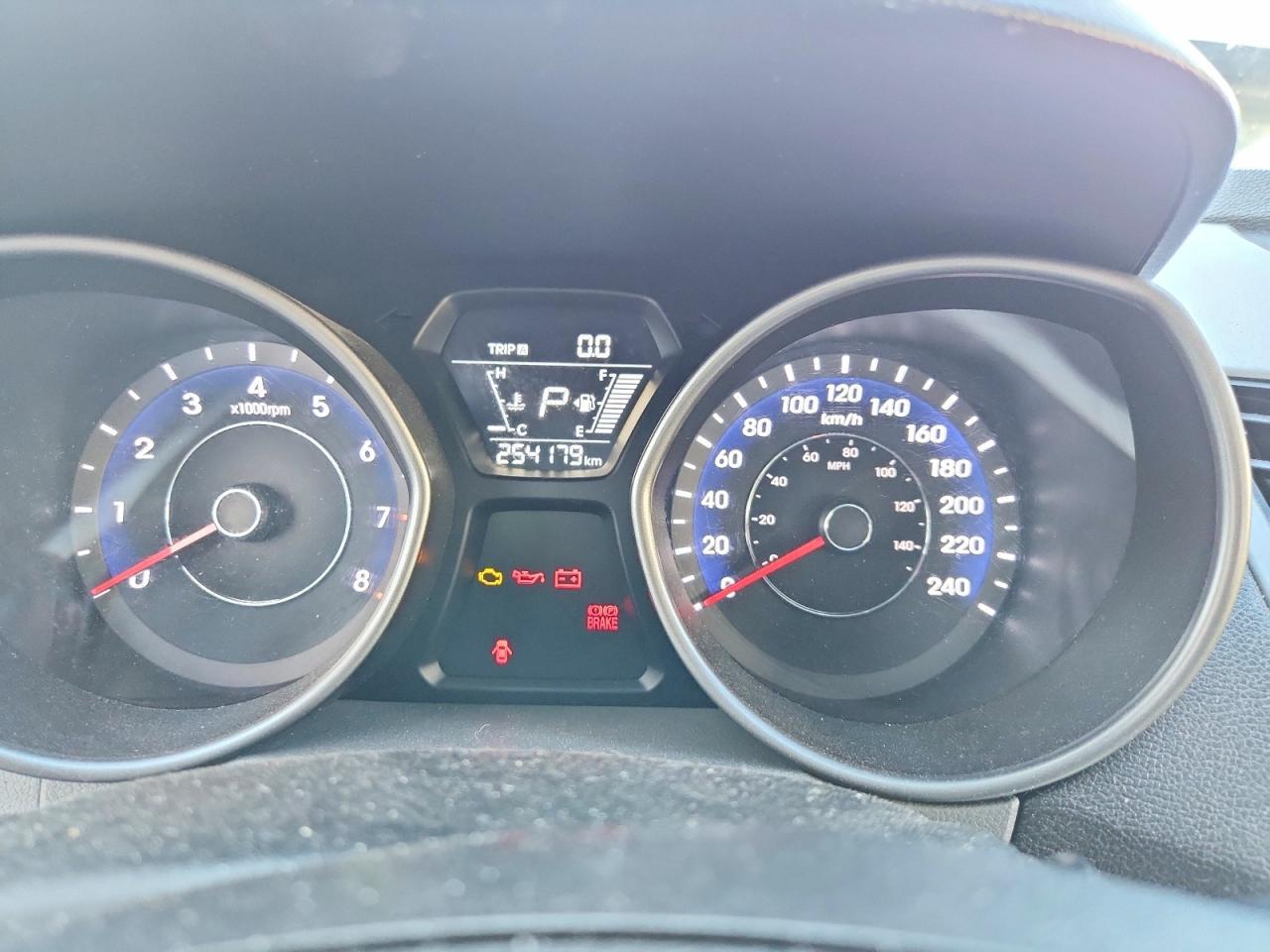 2014 Hyundai Elantra Se - zdjęcie 9