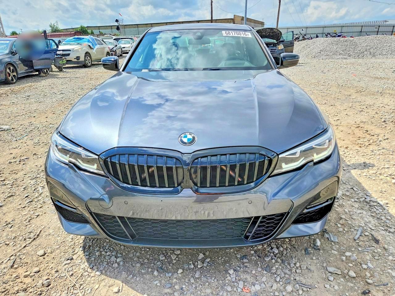 2021 BMW Seria 3 330i - zdjęcie 5
