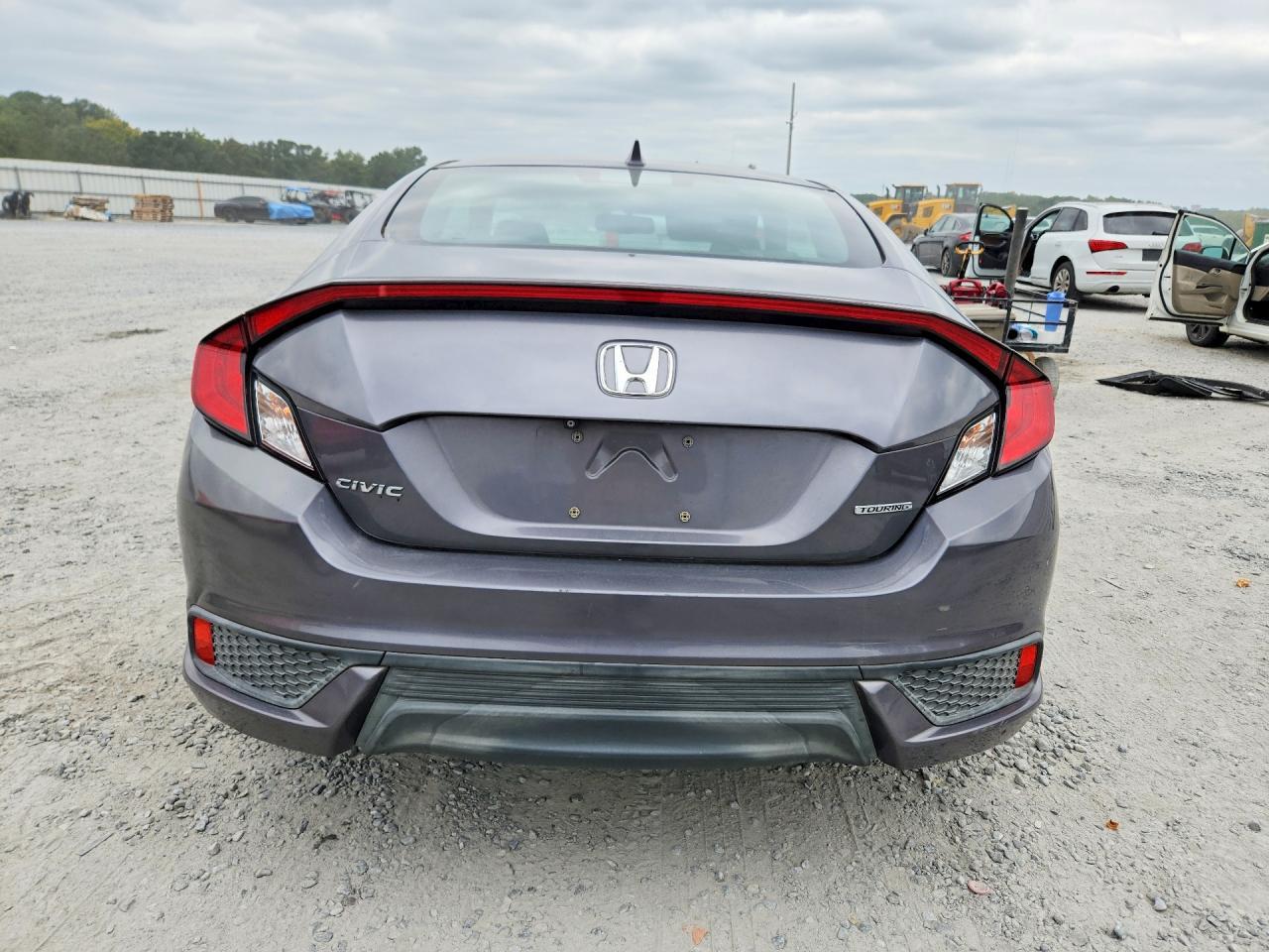2017 Honda Civic Touring - zdjęcie 6