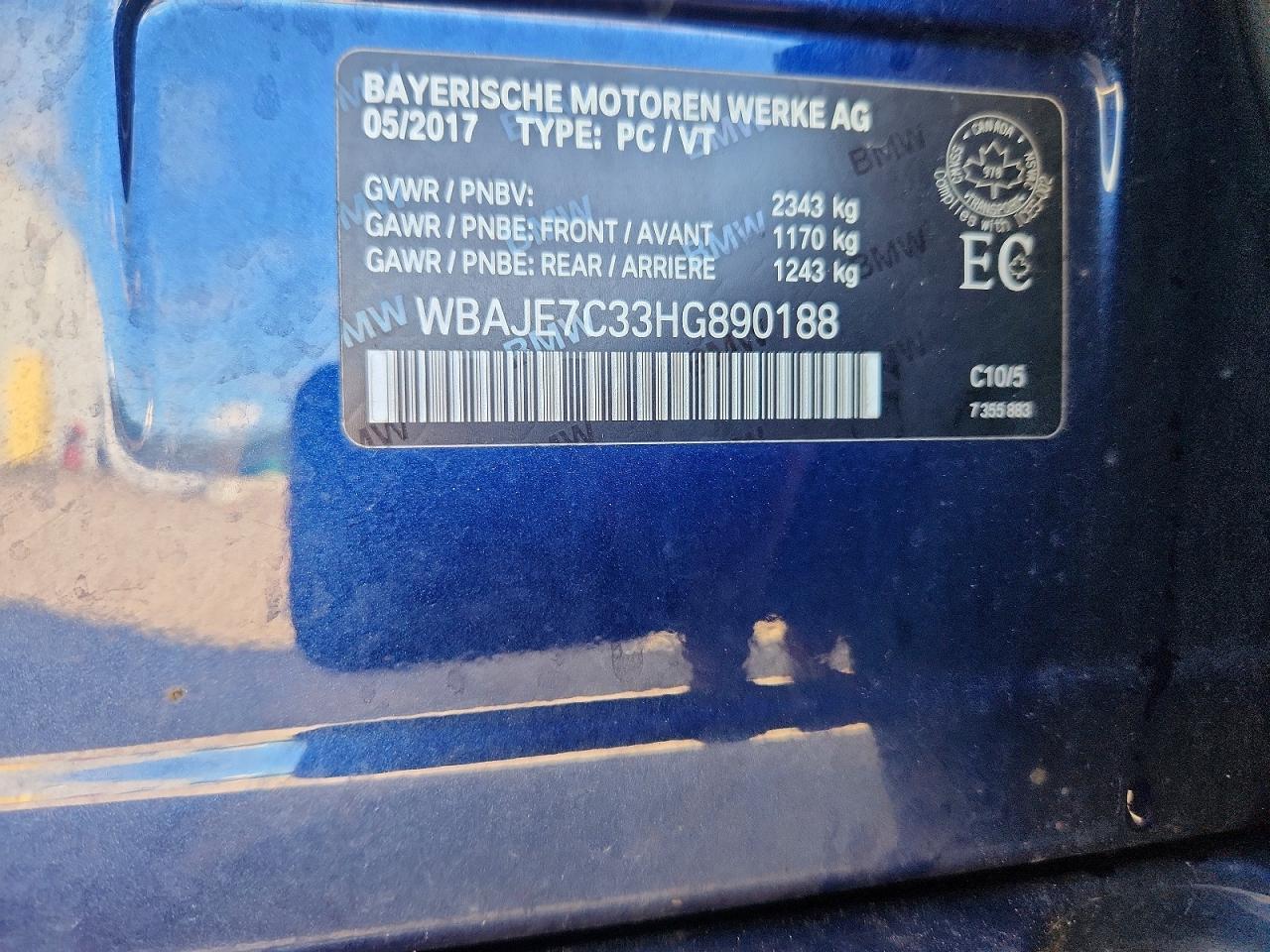2017 BMW Seria 5 540i - zdjęcie 13