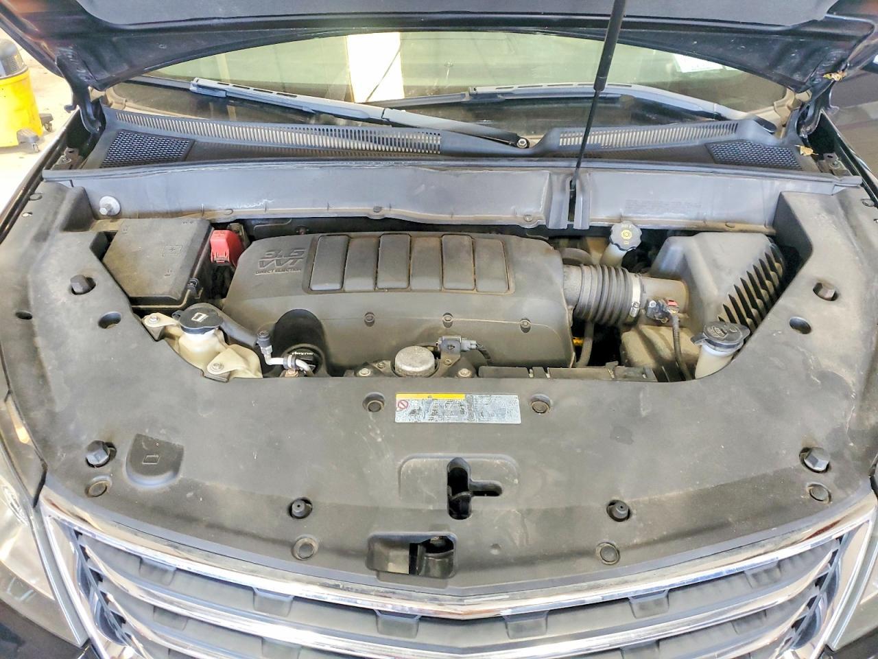 2016 Chevrolet Traverse Lt - zdjęcie 12