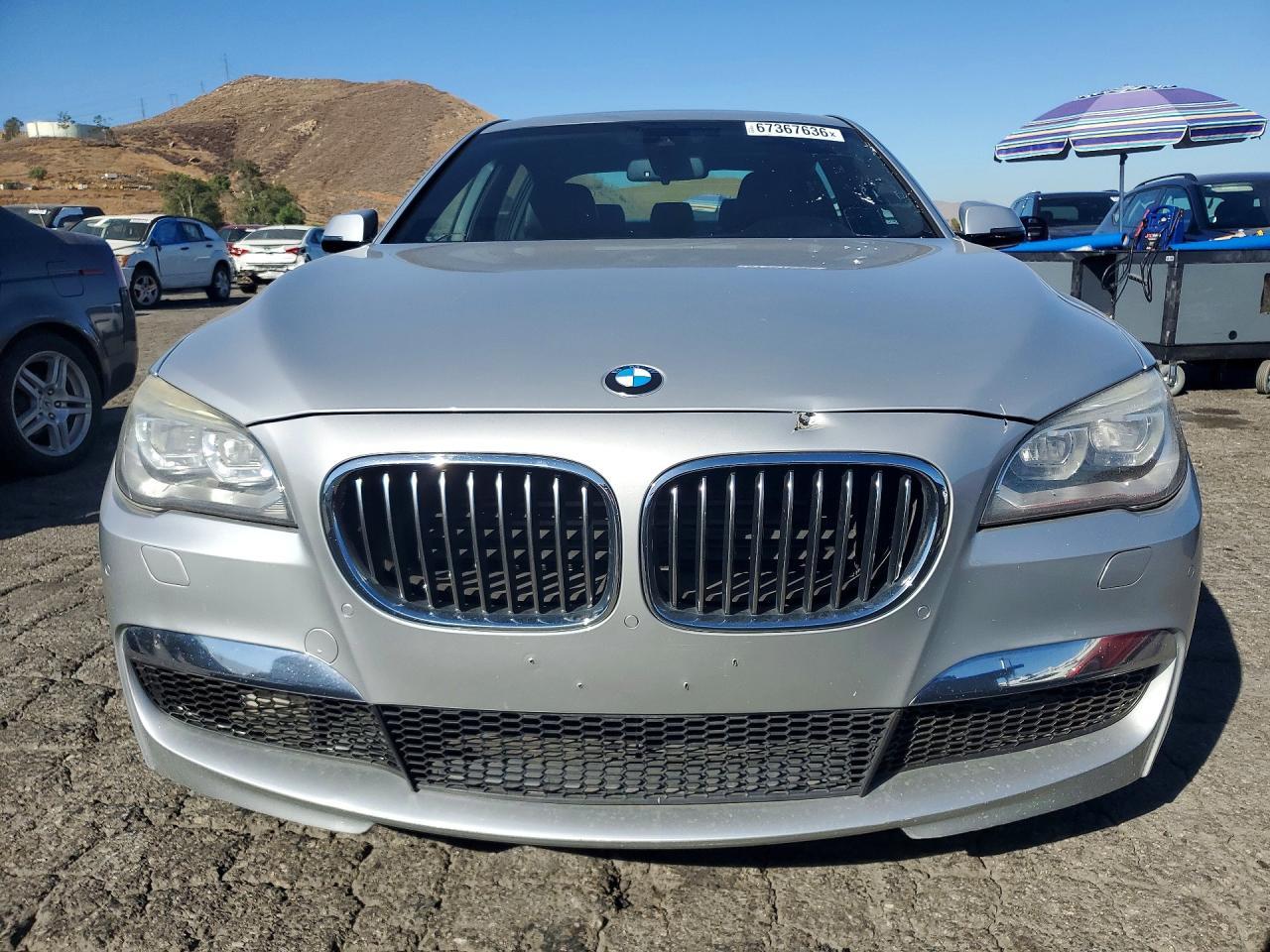 2014 BMW 750 Lxi - zdjęcie 5