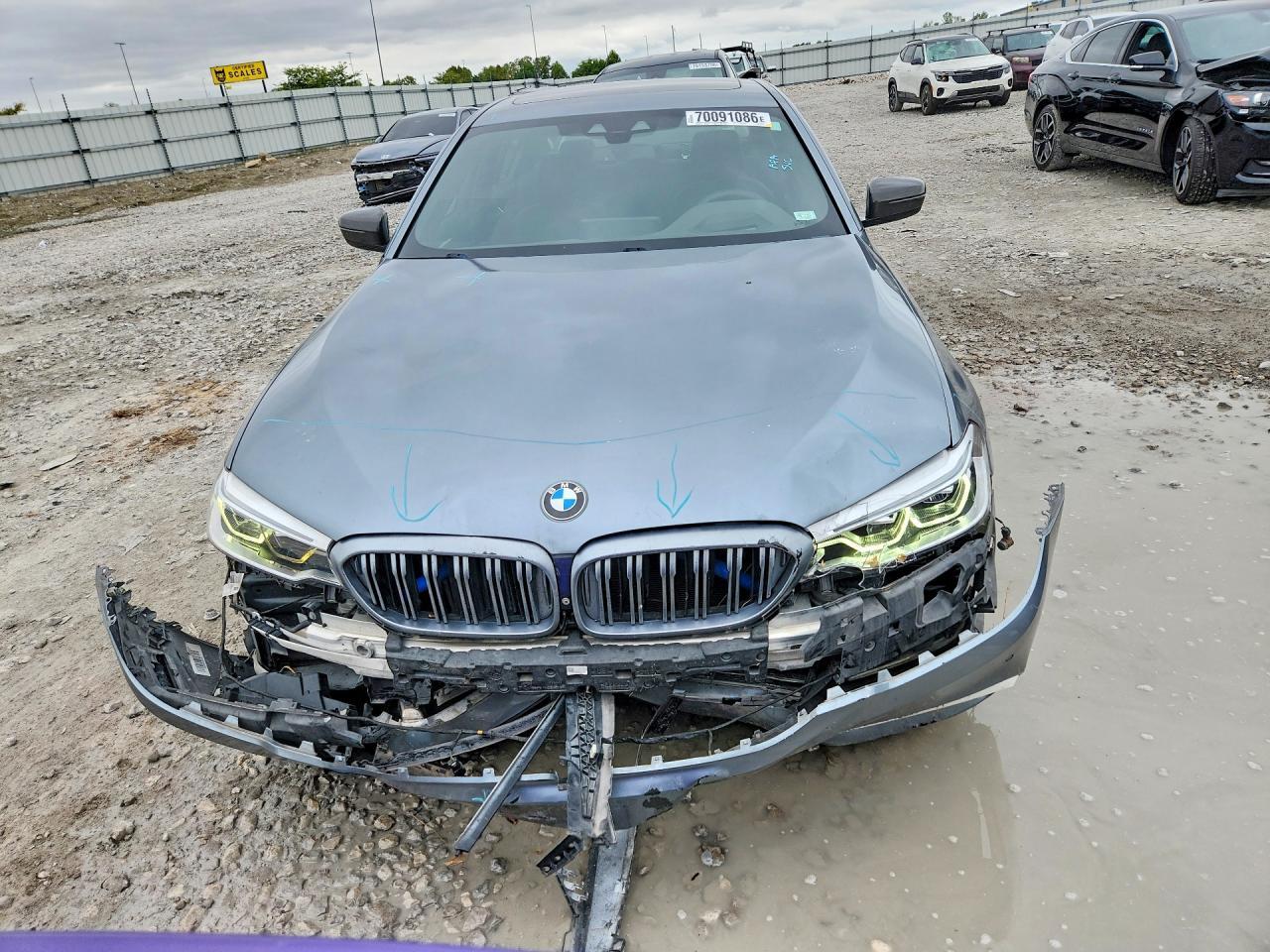 2017 BMW Seria 5 540i - zdjęcie 5