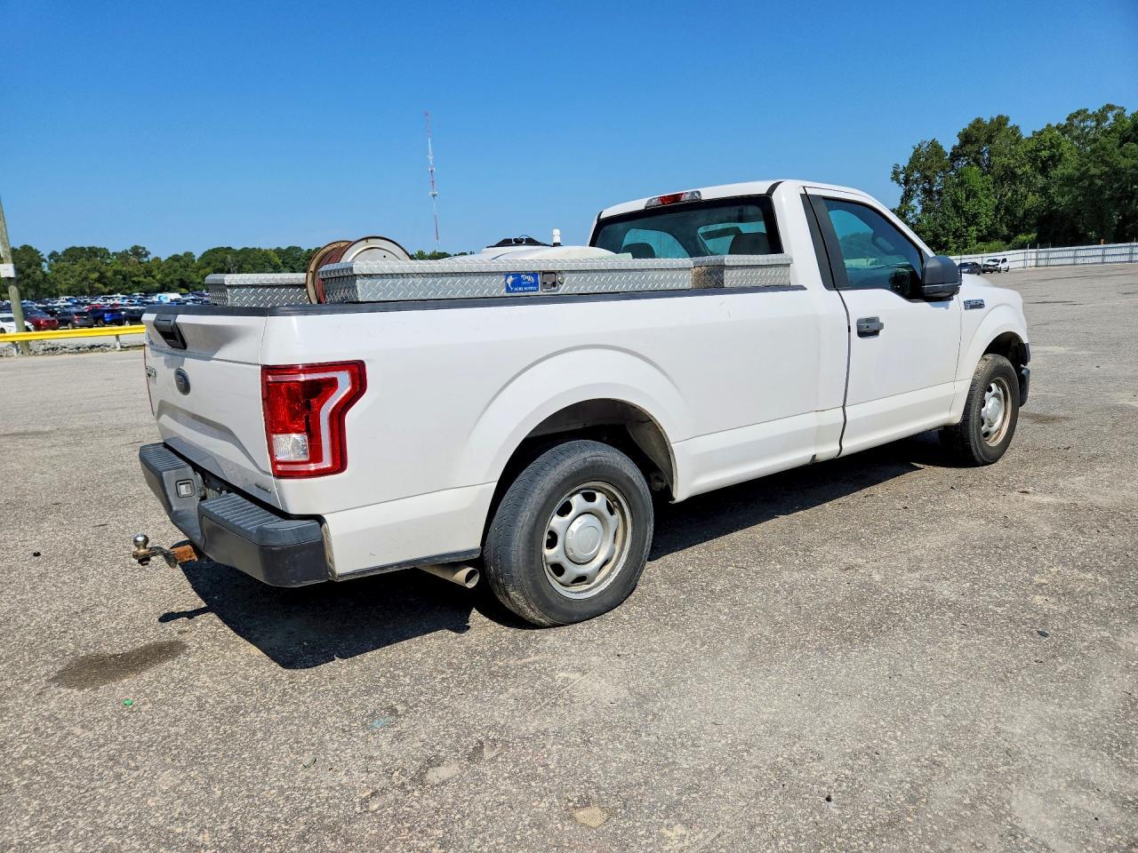 2015 Ford F150 - zdjęcie 3