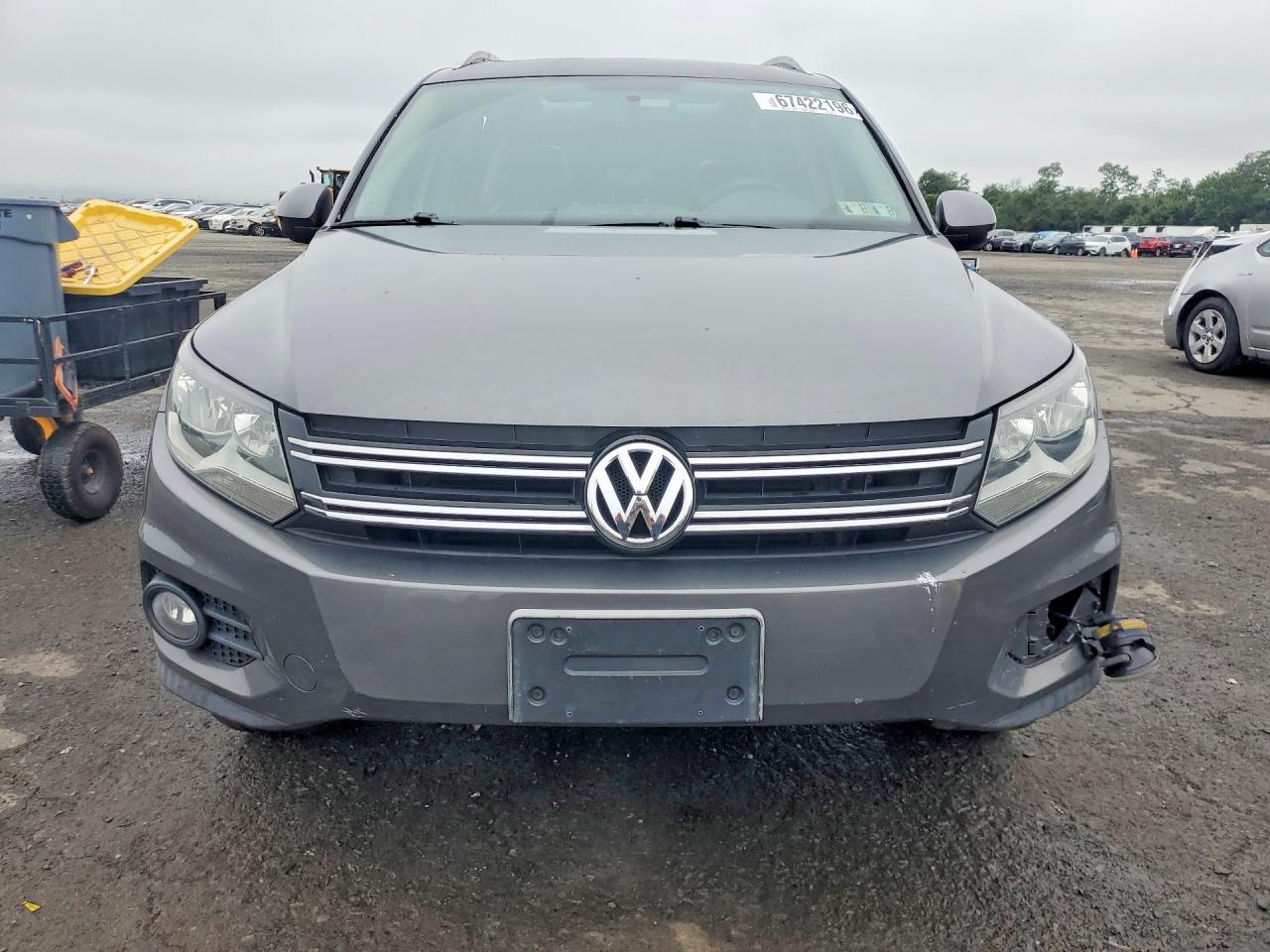 2013 Volkswagen Tiguan S - zdjęcie 5