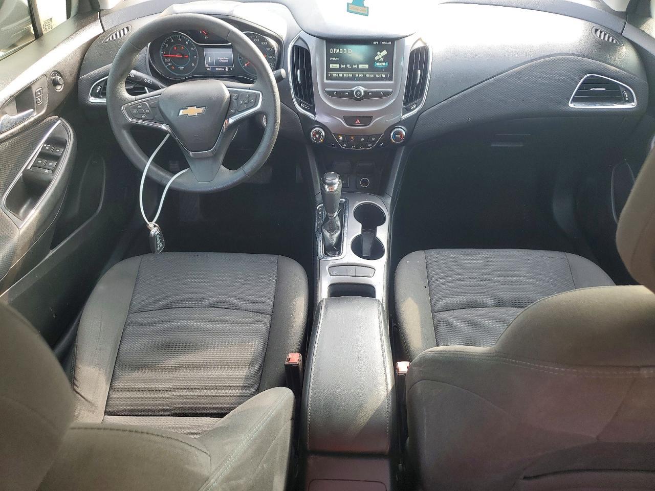 2018 Chevrolet Cruze Lt - zdjęcie 8